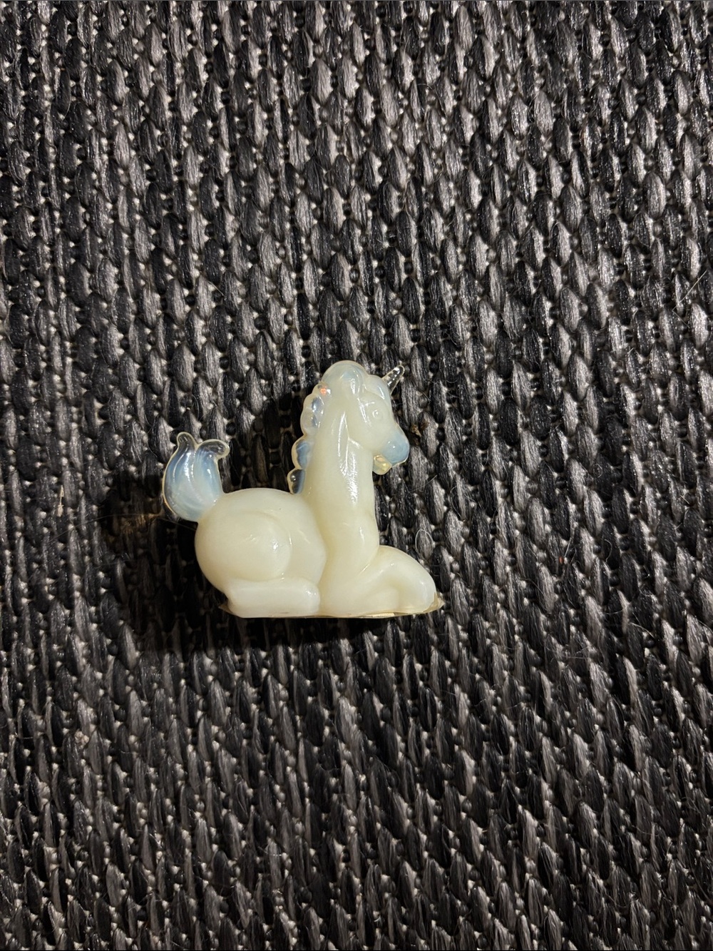 Vintage Boyd Little Glass Lucky The Unicorn Shasta White